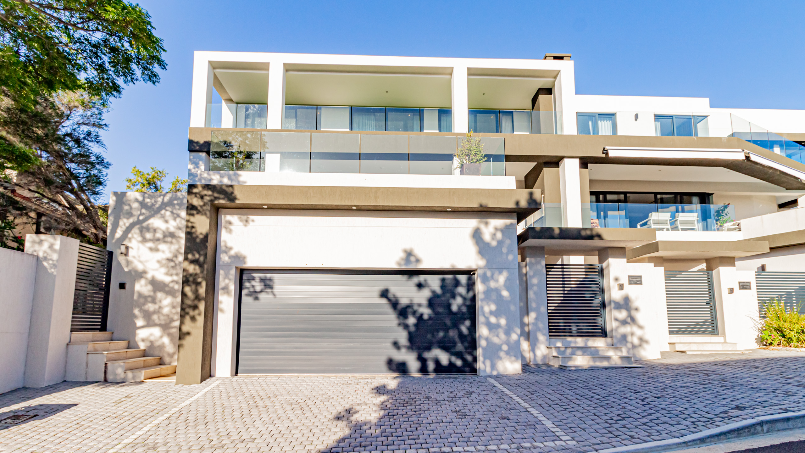 To Let 4 Bedroom Property for Rent in Camps Bay Western Cape